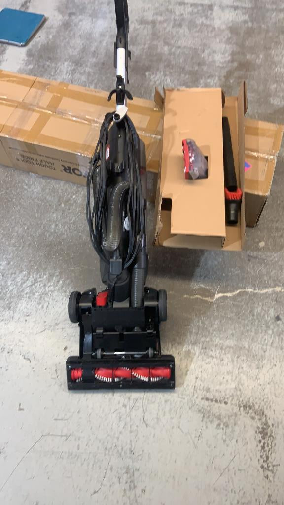 Hoover HooverUH75145CDIswivelPetVac High Performance Swivel Pet Upright Vacuum