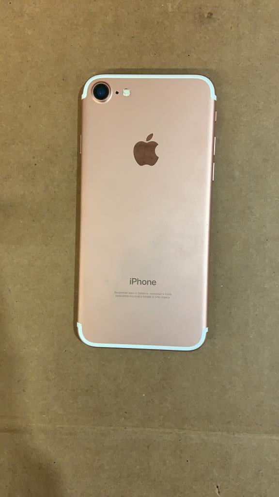 Apple iPhone 7 32GB Smartphone - Rose Gold - Unlocked