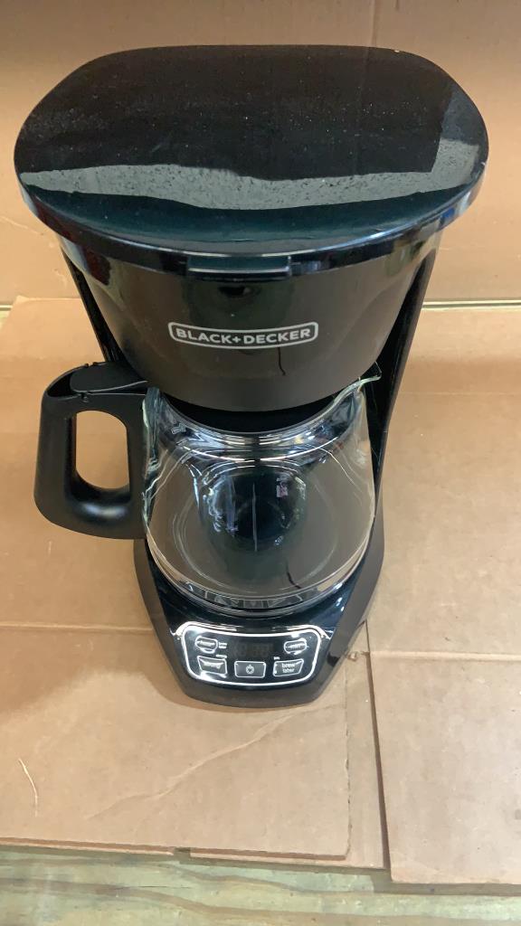BLACK & DECKER CM111OBC 12 Cup Programmable Coffee Maker