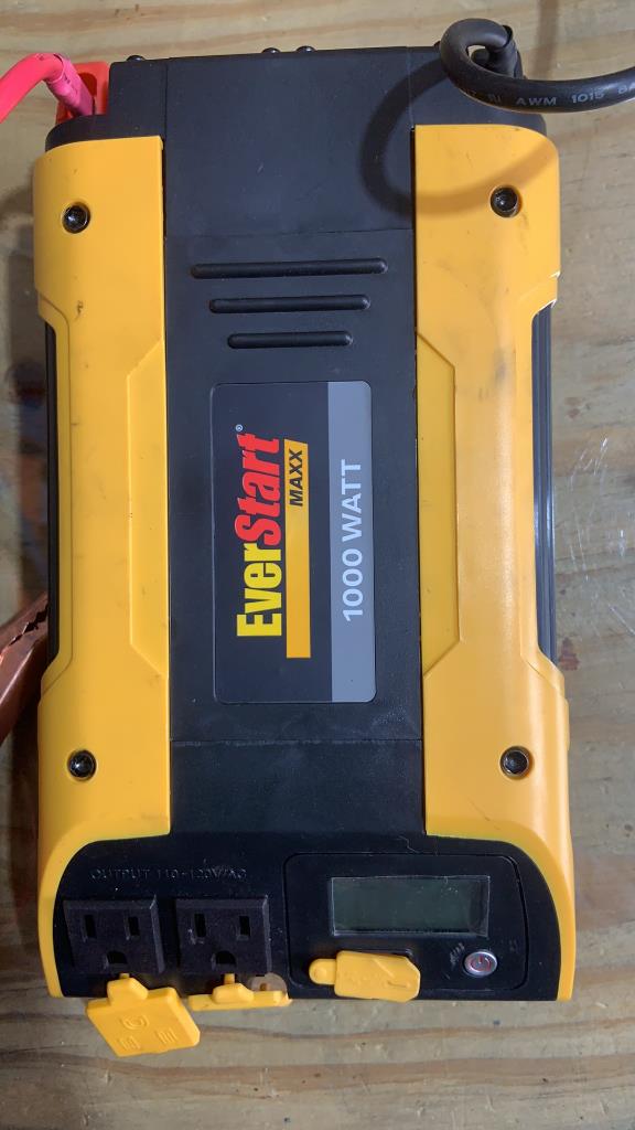 Everstart 1000 Watt Power Inverter